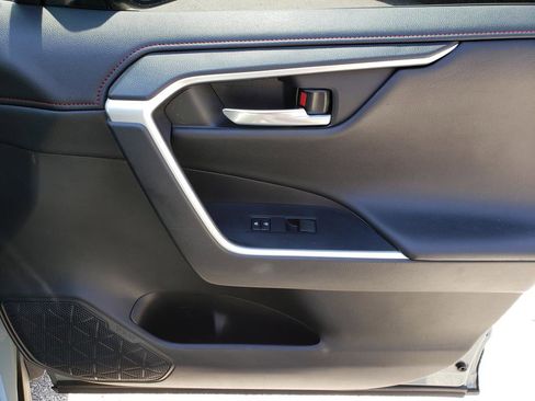 Used 2020 Toyota RAV4 TRD Off-Road image 19