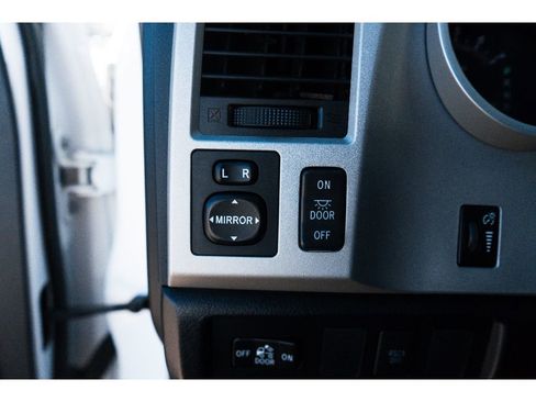 Used 2007 Toyota Tundra SR5 image 16