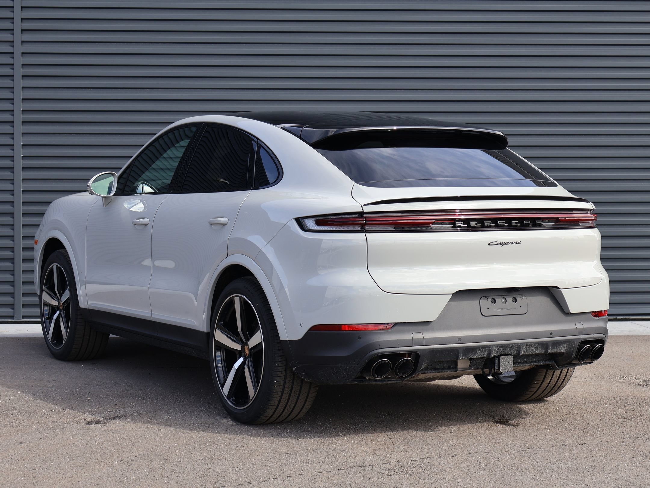 New 2026 Porsche Cayenne Coupe AWD/4WD image 3