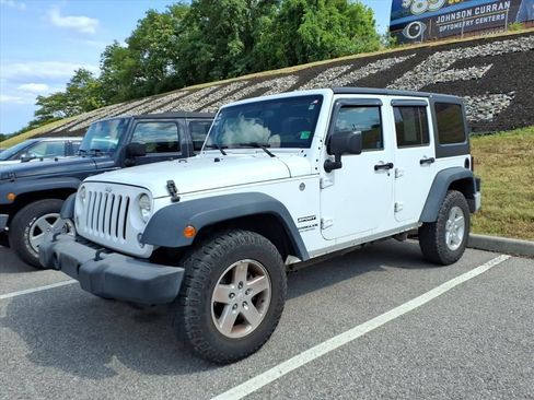 Used 2016 Jeep Wrangler Unlimited Sport w/ Quick Order Package 24S AWD/4WD image 4