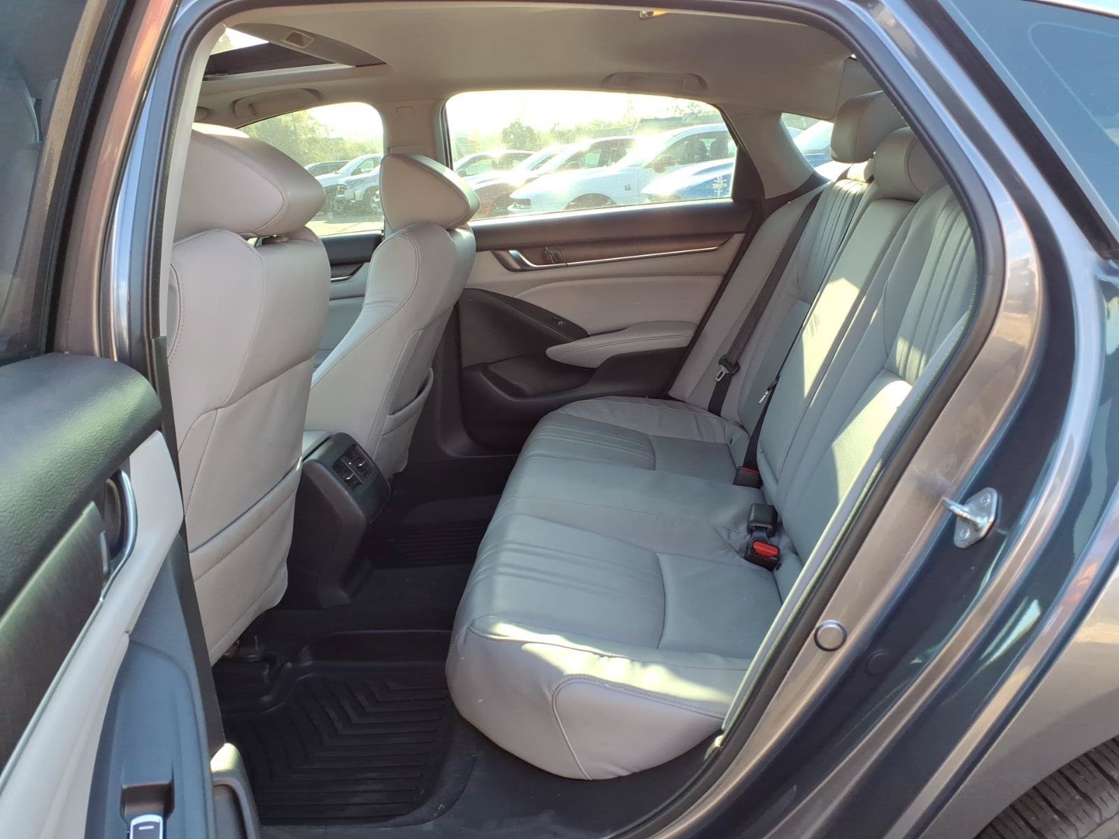 Used 2018 Honda Accord EX-L image 30