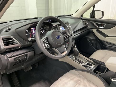 Used 2024 Subaru Forester AWD/4WD image 17