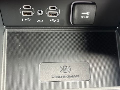 New 2025 Jeep Grand Cherokee L Overland w/ Luxury Tech Group IV image 14