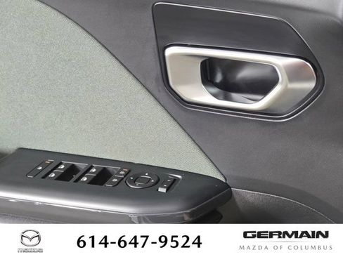 Used 2025 Kia K4 EX FWD image 28