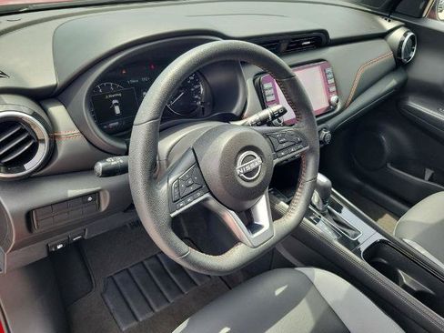 Certified 2023 Nissan Kicks SR w/ SR Premium Package FWD image 22