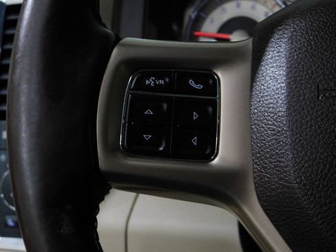 Used 2015 RAM 3500 Laramie Longhorn image 42