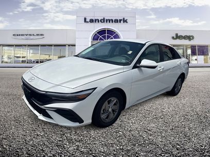 Used 2024 Hyundai Elantra SE