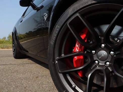 Used 2023 Dodge Challenger SRT Hellcat Jailbreak image 2