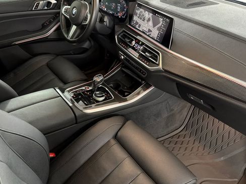 Used 2022 BMW X5 M50i w/ Executive Package AWD/4WD image 16