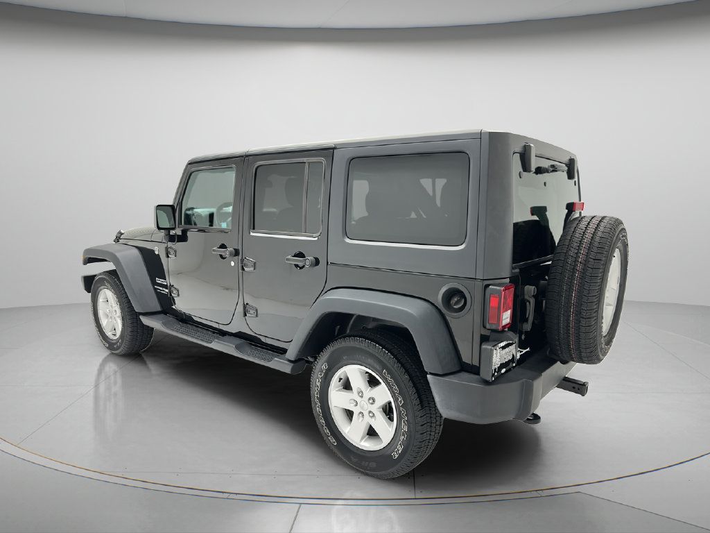 Used 2018 Jeep Wrangler Unlimited Sport S AWD/4WD image 4