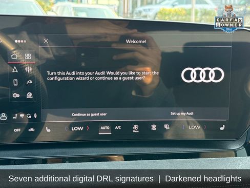 Used 2025 Audi SQ6 e-tron Prestige AWD/4WD image 23
