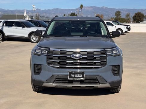 New 2026 Ford Explorer Active RWD image 6