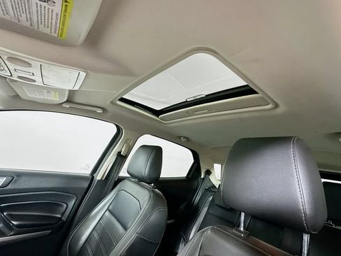Certified 2020 Ford EcoSport Titanium FWD image 30