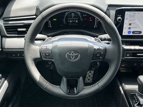 Used 2026 Toyota Camry SE w/ Multimedia Upgrade Package FWD image 19