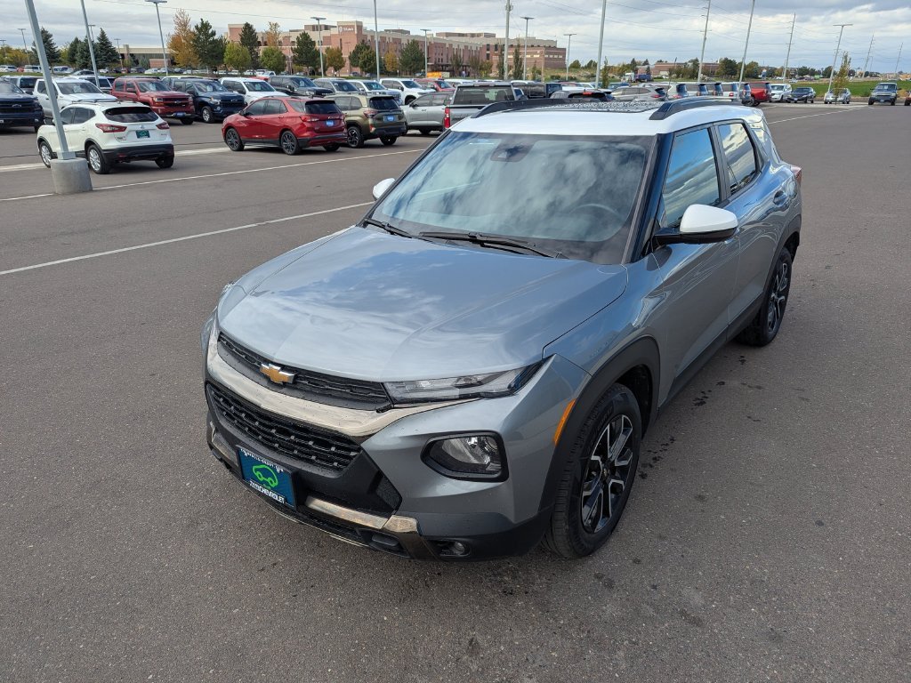 Used 2023 Chevrolet TrailBlazer ACTIV w/ Sun and Liftgate Package FWD image 7