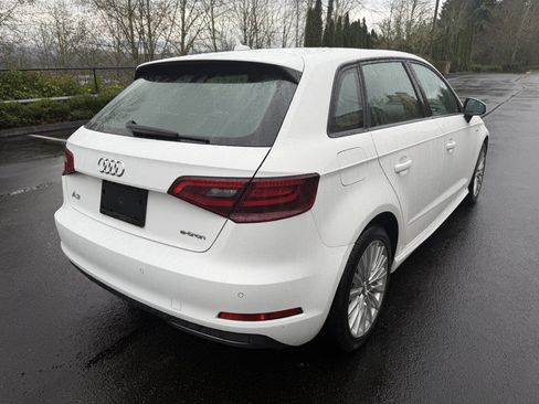 Used 2016 Audi A3 e-tron Premium w/ Audi MMI Navigation Plus image 5