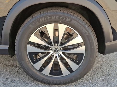 Certified 2025 Mercedes-Benz GLE 350 4MATIC image 5