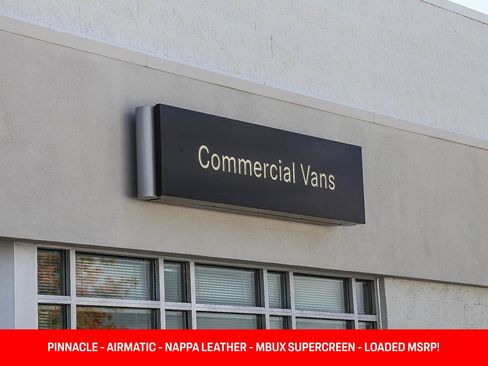 Used 2024 Mercedes-Benz E 450 4MATIC Sedan image 42