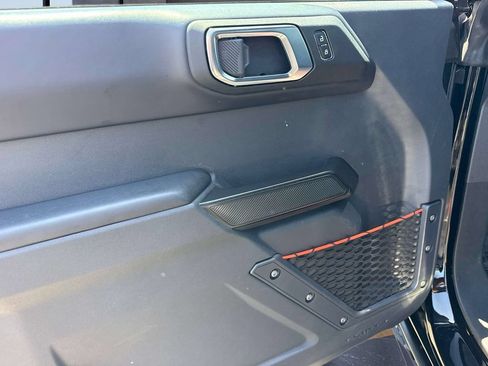 Used 2025 Ford Bronco Raptor AWD/4WD image 25