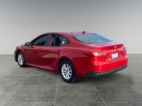 Used 2025 Toyota Camry LE FWD image 3