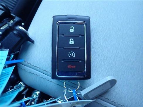 New 2026 Jeep Cherokee Laredo image 25