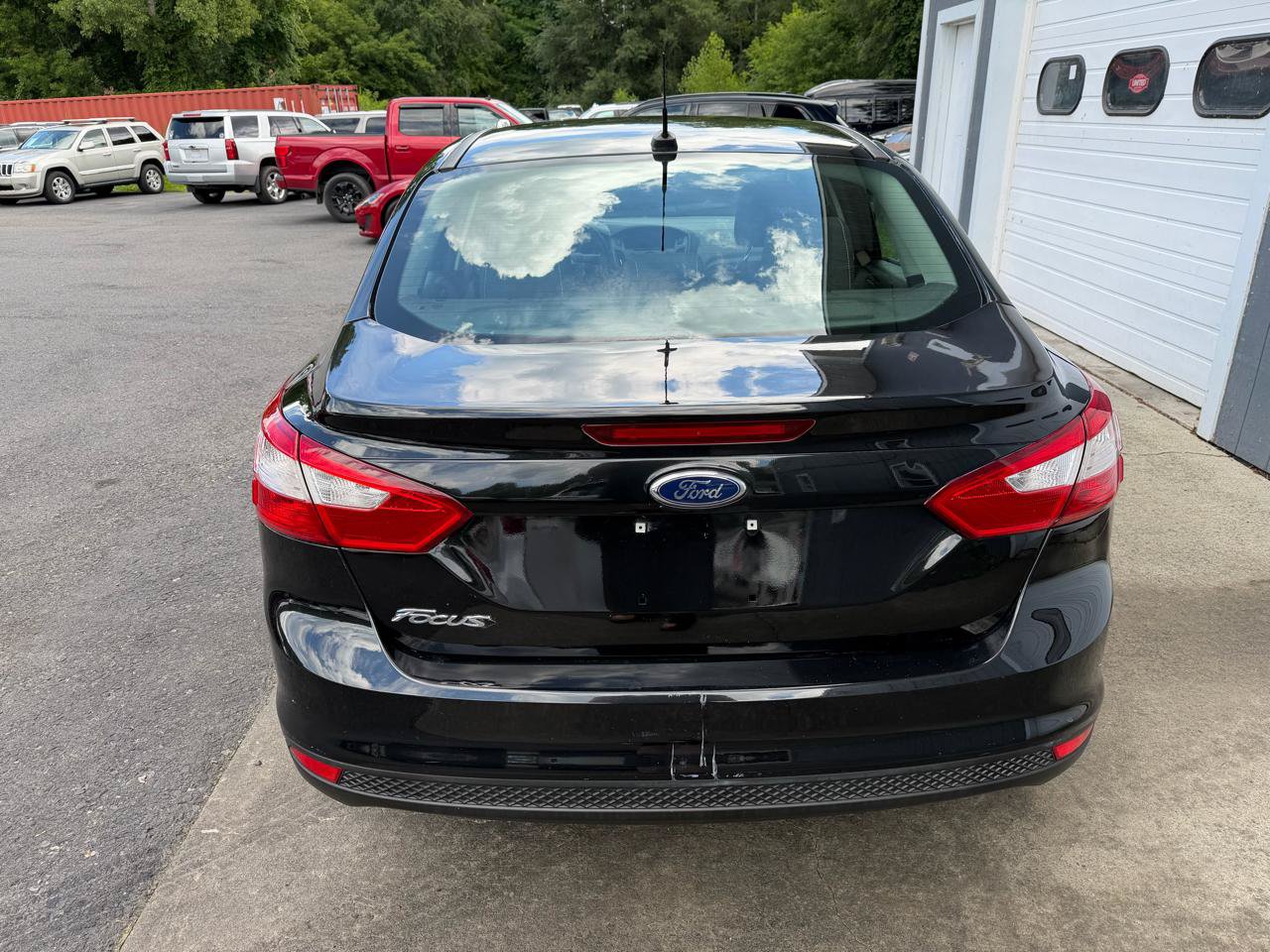Used 2013 Ford Focus S FWD image 5
