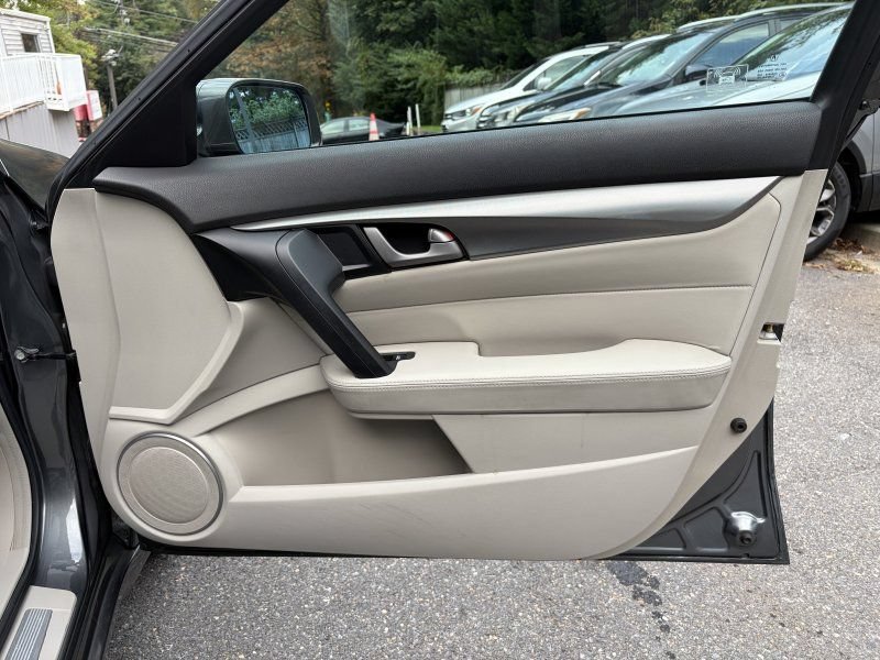 Used 2009 Acura TL w/ Technology Package FWD image 21