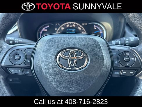 Certified 2025 Toyota RAV4 XLE image 28