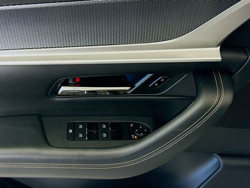 Used 2024 MAZDA CX-90 3.3 Turbo w/ Premium Package image 24