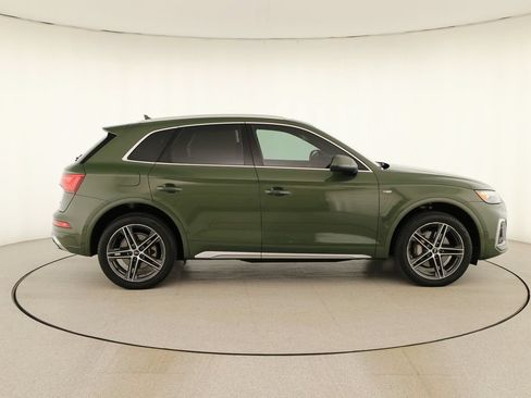 Certified 2021 Audi Q5 e Prestige w/ Prestige Package AWD/4WD image 8