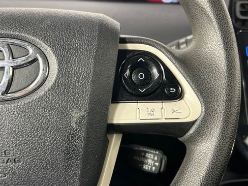 Used 2017 Toyota Prius Two w/ Prius Two Safety Plus Package image 11