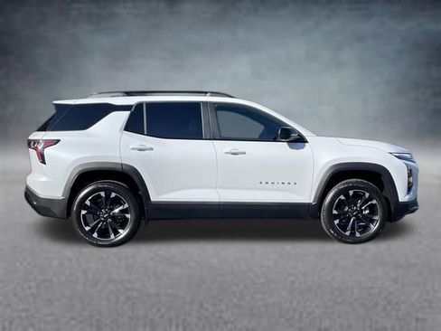 New 2026 Chevrolet Equinox RS w/ Convenience Package III image 4