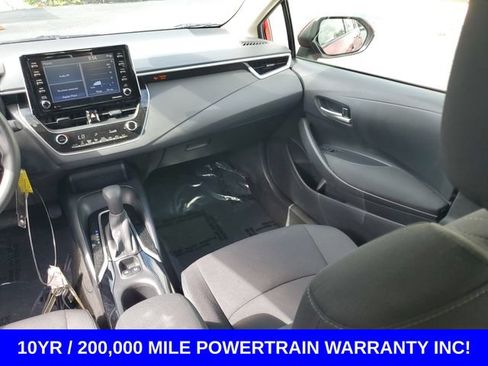 Used 2021 Toyota Corolla LE FWD image 24