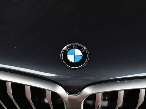 Used 2020 BMW X6 xDrive40i w/ Premium Package image 16