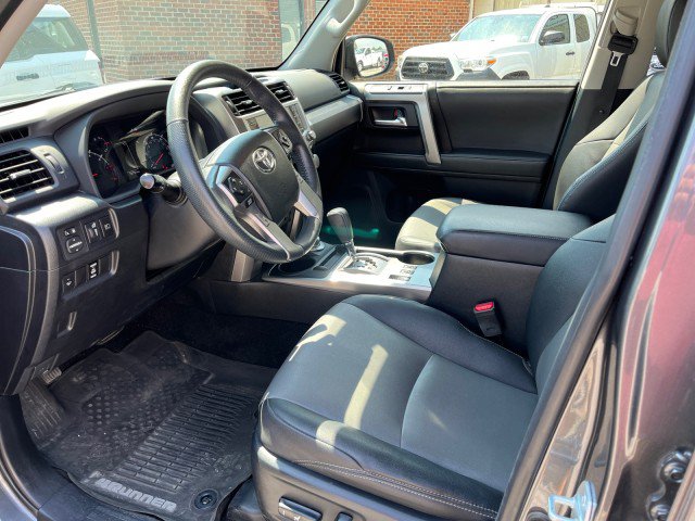Used 2021 Toyota 4Runner SR5 Premium w/ Moonroof Package AWD/4WD image 13