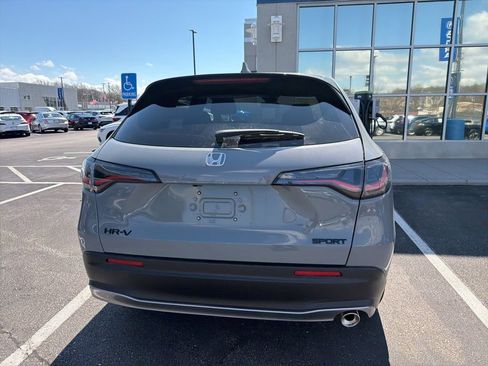 Used 2026 Honda HR-V Sport image 5