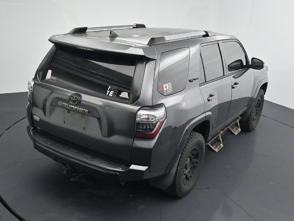 Used 2016 Toyota 4Runner TRD Pro AWD/4WD image 15