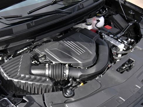 Used 2025 GMC Acadia Elevation image 56