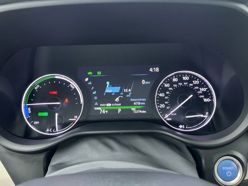 Used 2021 Toyota Sienna Limited image 16