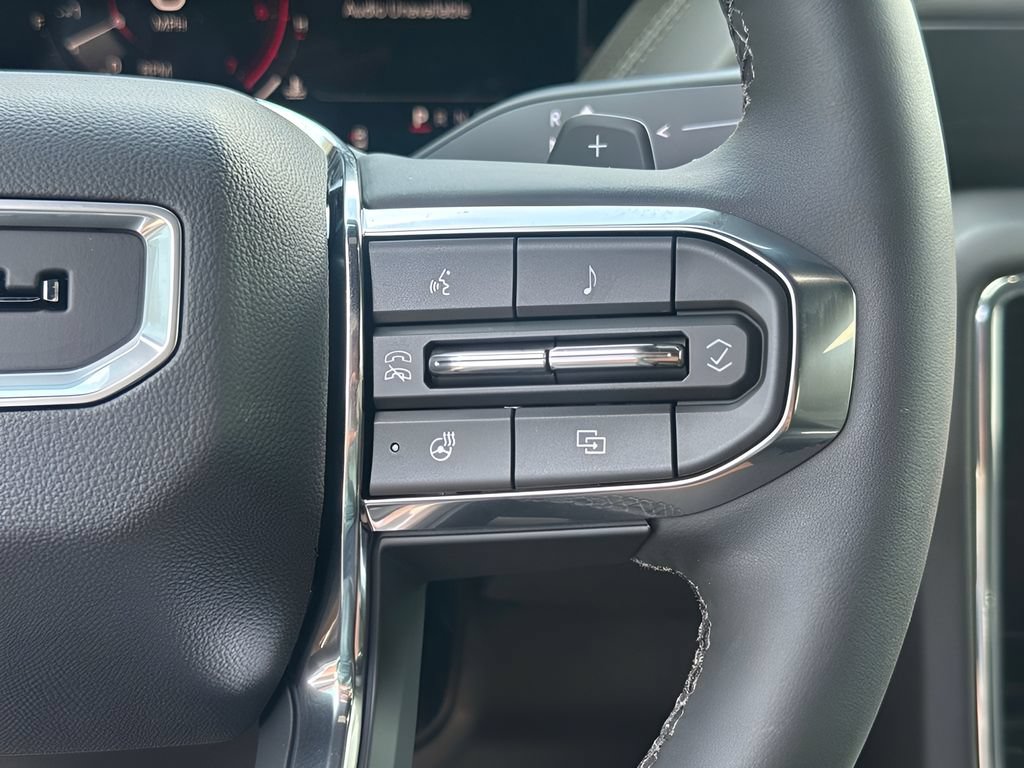 New 2026 GMC Yukon Denali w/ Sun & Power Step Package AWD/4WD image 12