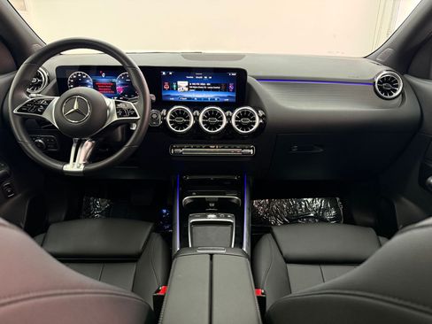 Used 2026 Mercedes-Benz GLA 250 image 12