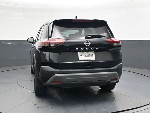 Used 2023 Nissan Rogue S FWD image 4