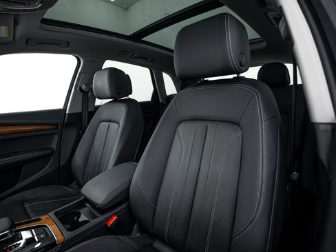 Certified 2023 Audi Q5 2.0T Premium Plus AWD/4WD image 16