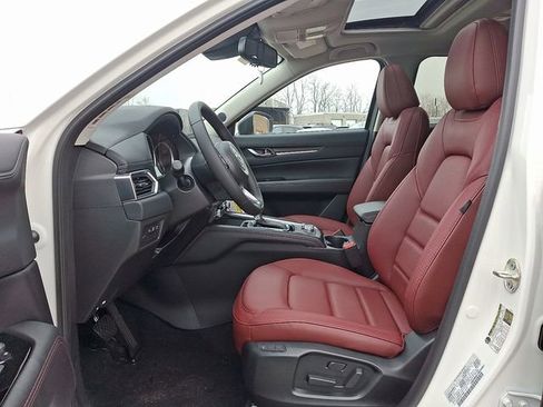 New 2025 MAZDA CX-5 Carbon Edition image 14