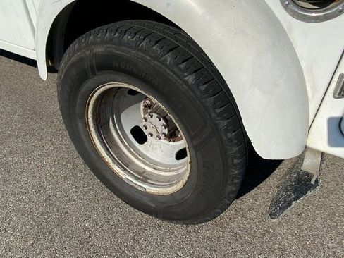 Used 2015 Ford F350 XL w/ Power Equipment Group image 9