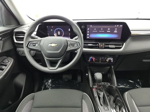 Used 2026 Chevrolet TrailBlazer LT w/ Driver Confidence Package image 17