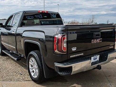 Used 2016 GMC Sierra 1500 SLE image 3