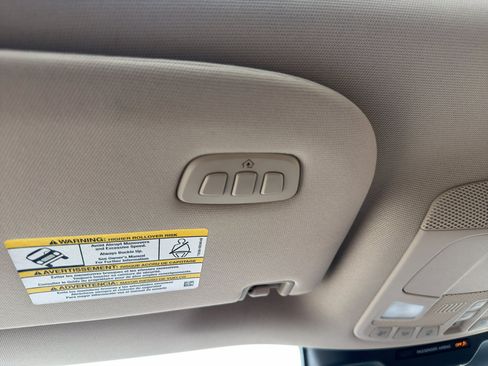 Used 2024 Ford Expedition Max Limited RWD image 38