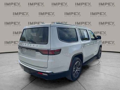 Used 2022 Jeep Wagoneer Series III w/ Convenience Group I image 5