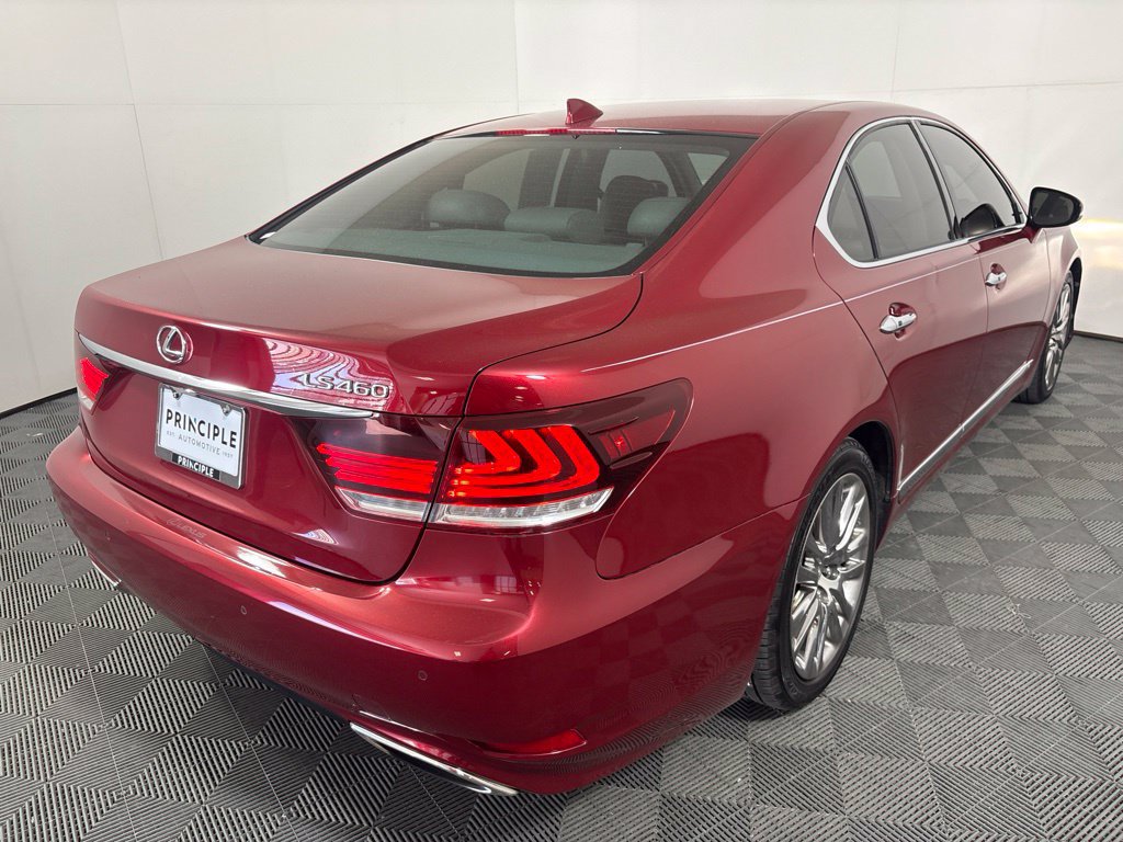 Used 2015 Lexus LS 460 w/ Comfort Package RWD image 5